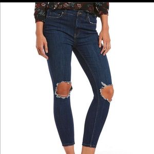 Free People - We the Free Busted Skinny Jeans
